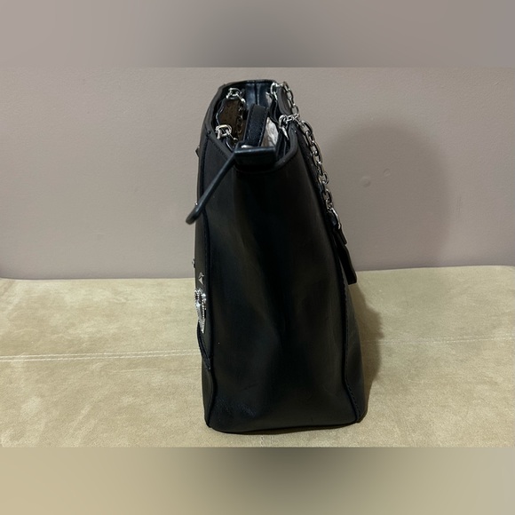 Guess purse - Picture 2 of 4